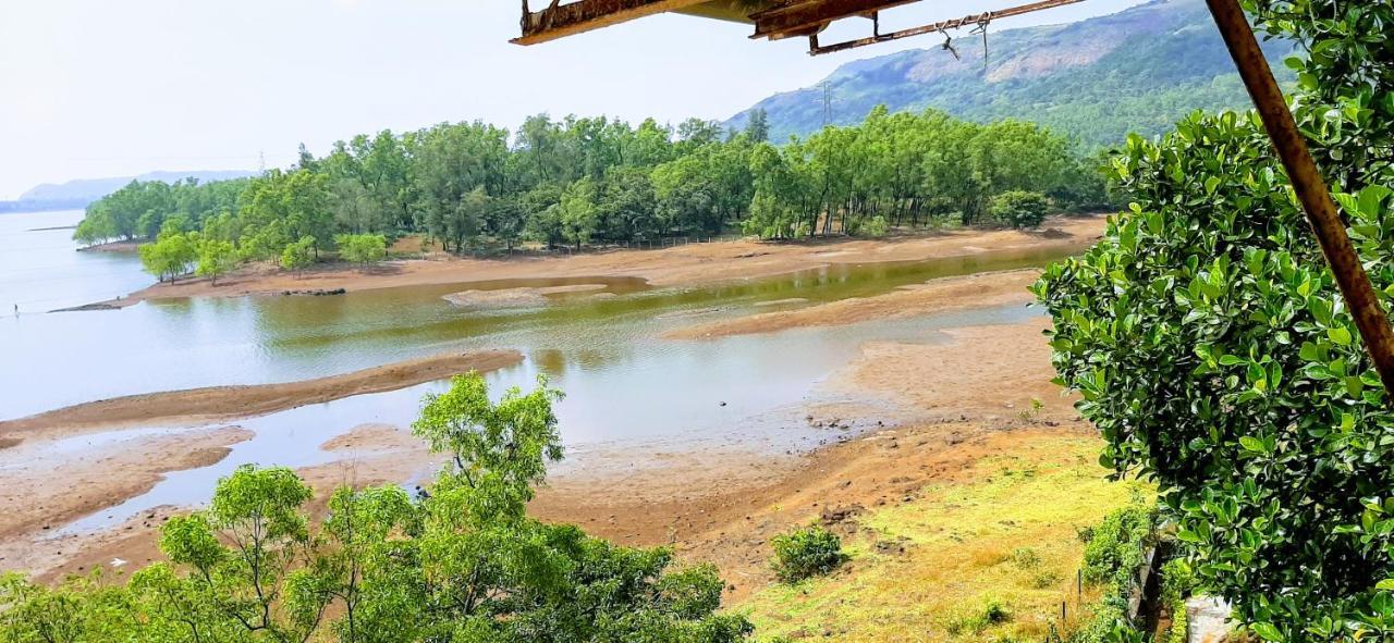 Lake View Resort Lonavala Extérieur photo